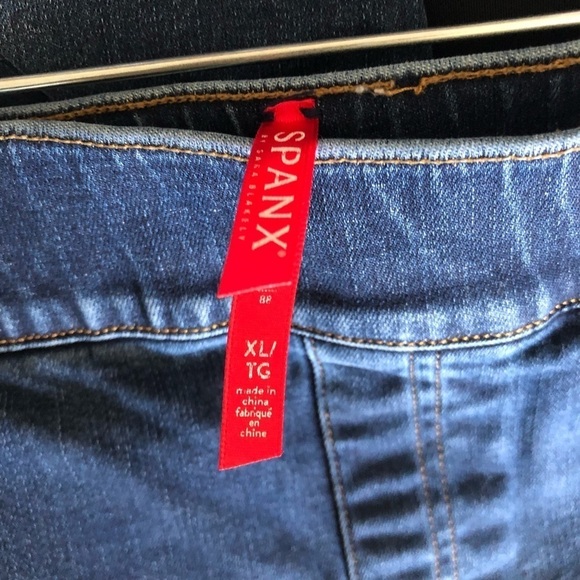 Spanx Pull Distressed Ankle skinny jeans medium wash - Picture 8 of 9